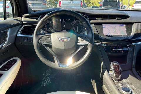 2023 Cadillac XT6 Sport