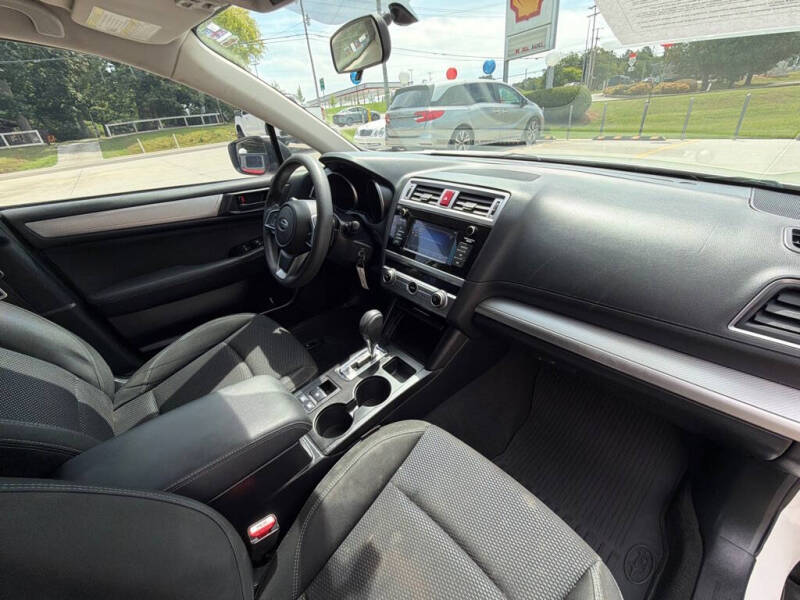 2018 Subaru Outback 2.5i