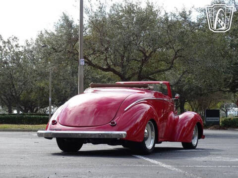 1941 Willys Roadster