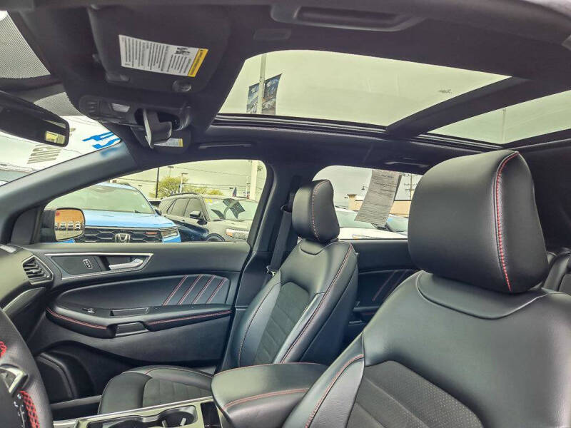 2024 Ford Edge ST-Line