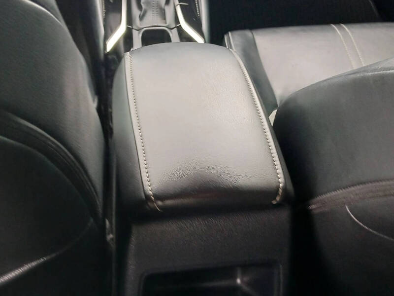 2020 Toyota Corolla Hatchback XSE