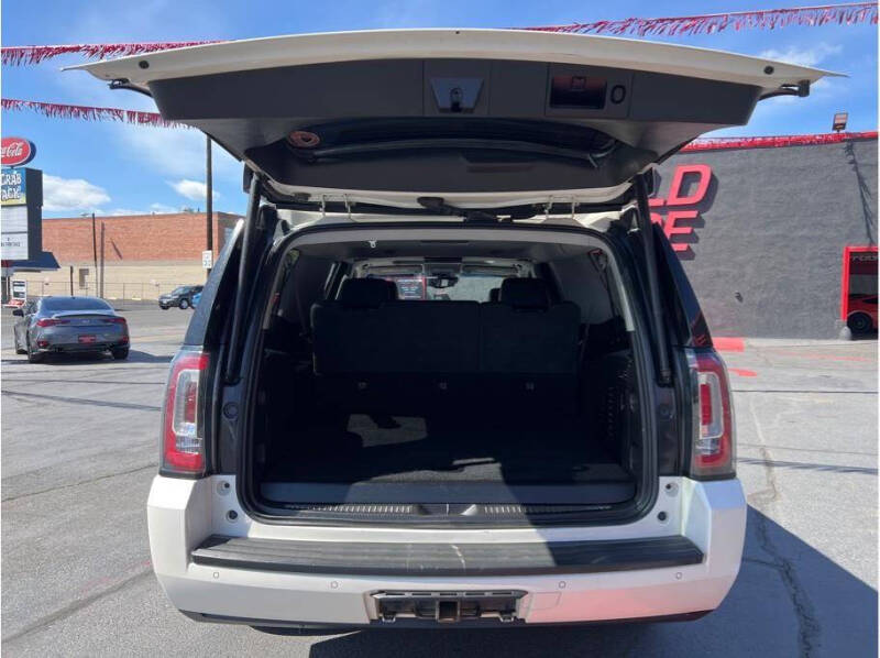 2015 GMC Yukon XL SLT