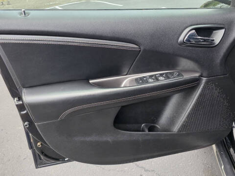 2016 Dodge Journey Crossroad