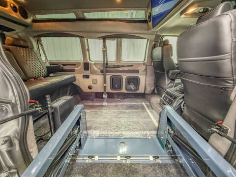 2023 Chevrolet Express 2500