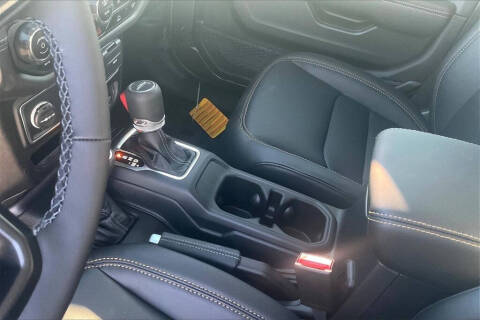 2025 Jeep Gladiator Sport S