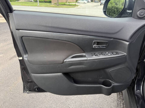 2016 Mitsubishi Outlander Sport 2.4 ES