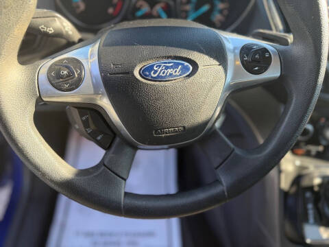 2016 Ford Escape S