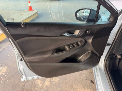 2017 Chevrolet Cruze LS Auto