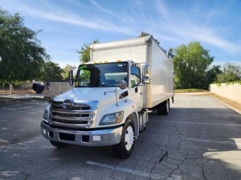 2016 Hino 338
