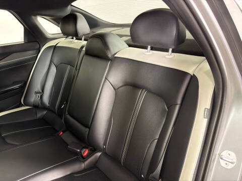 2025 Kia K5