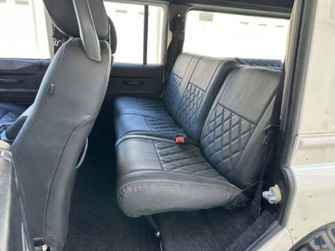 1990 Land Rover Defender 110