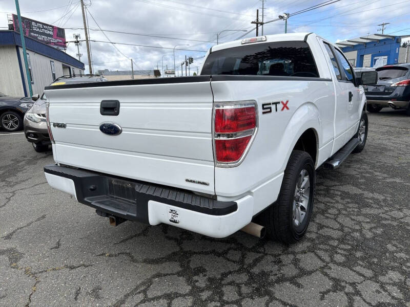 2013 Ford F-150 STX