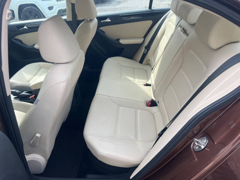 2017 Volkswagen Jetta 1.8T SEL