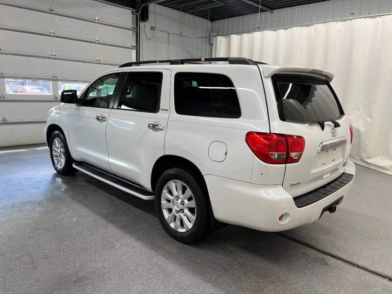 2008 Toyota Sequoia Platinum