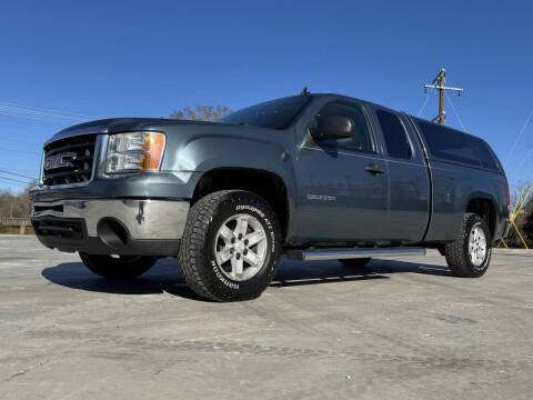 2010 GMC Sierra 1500 for sale at Lenoir Auto in Hickory NC