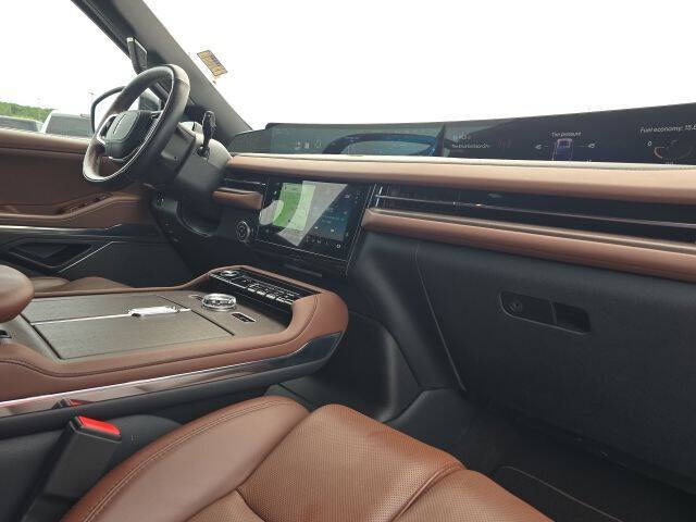 2025 Lincoln Navigator L Reserve