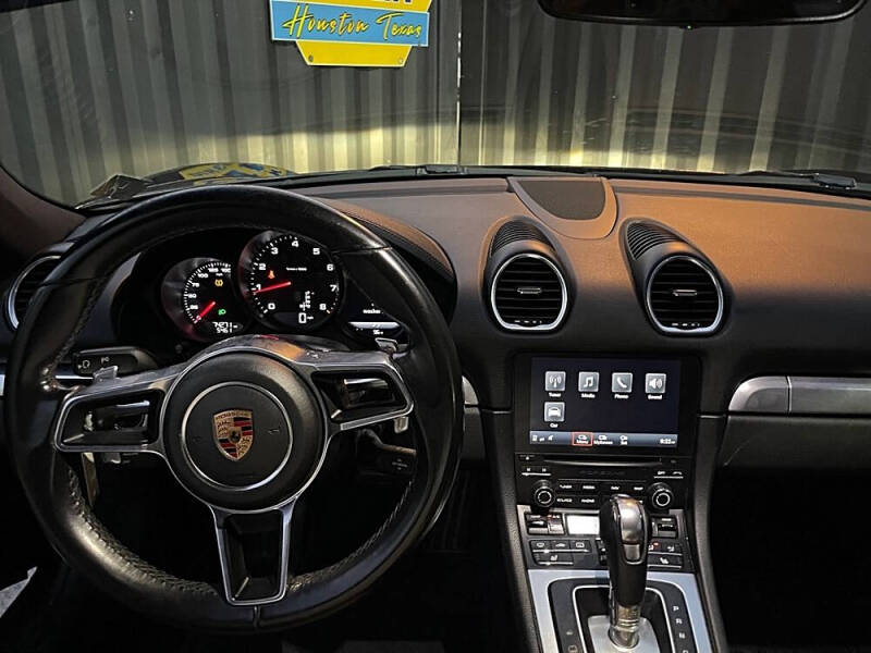 2018 Porsche 718 Cayman