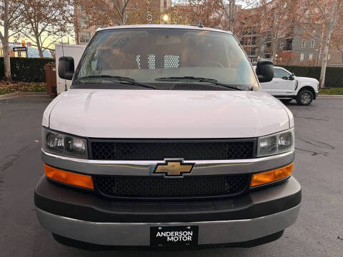 2024 Chevrolet Express 2500