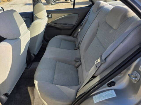 2002 Nissan Sentra SE-R