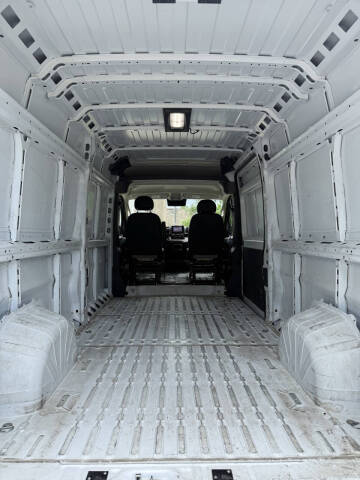 2025 RAM ProMaster SLT+ 2500
