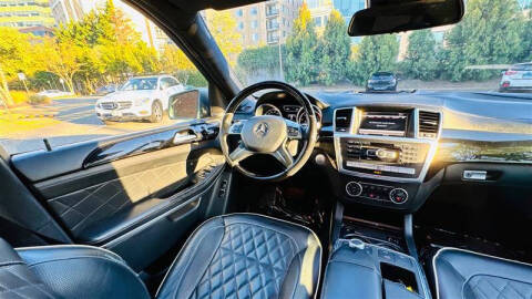 2014 Mercedes-Benz GL-Class GL 550 4MATIC