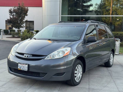 2006 Toyota Sienna CE 7 Passenger