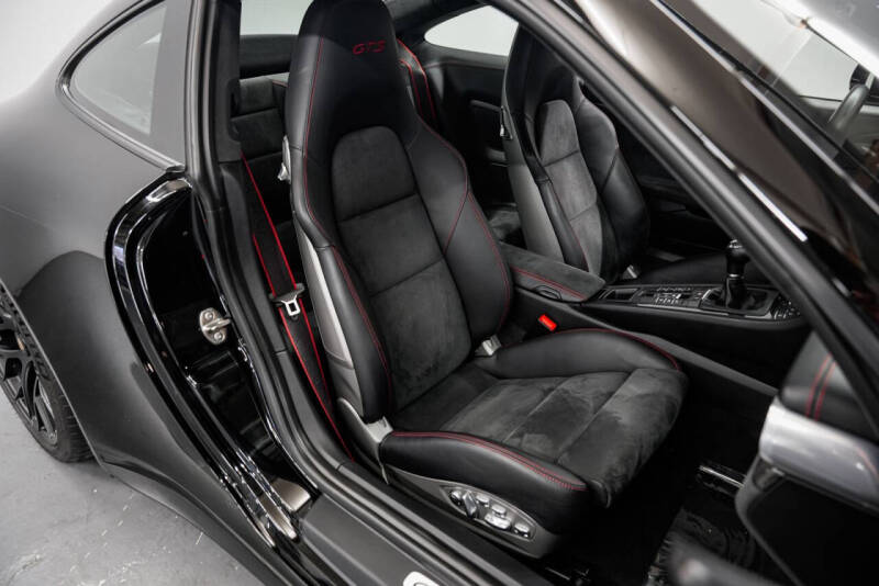 2016 Porsche 911 Carrera GTS