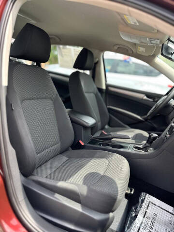 2013 Volkswagen Passat
