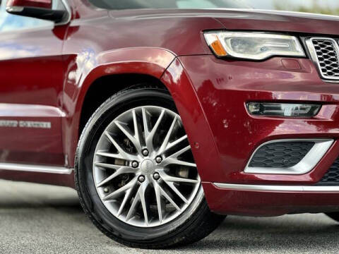 2018 Jeep Grand Cherokee Summit