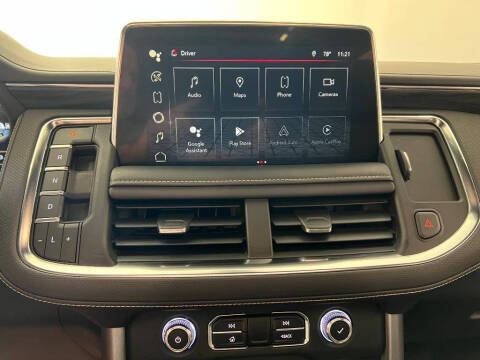 2022 GMC Yukon XL SLT