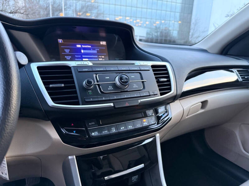 2016 Honda Accord LX