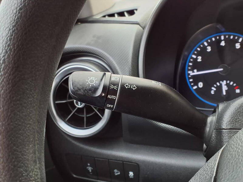 2022 Hyundai Kona SE