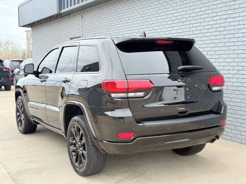 2018 Jeep Grand Cherokee Altitude