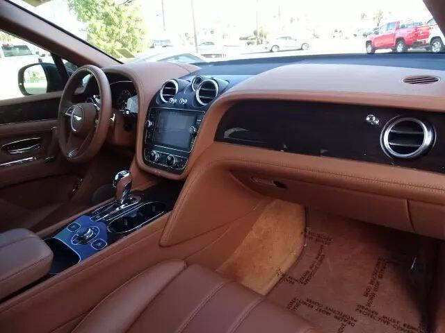 2019 Bentley Bentayga V8