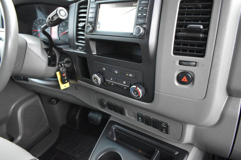 2018 Nissan NV 1500 SV