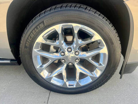 2017 Cadillac Escalade ESV Platinum