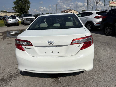 2012 Toyota Camry LE