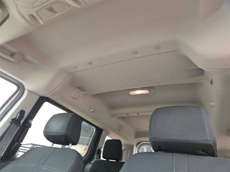 2022 Ford Transit Connect XLT