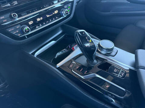 2023 BMW 5 Series 530i