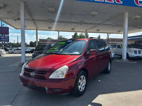 2009 Kia Sedona LX