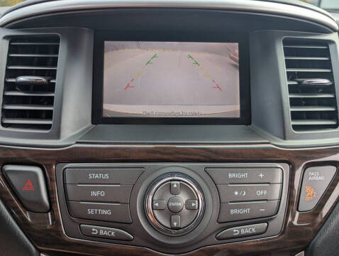 2014 Nissan Pathfinder SL
