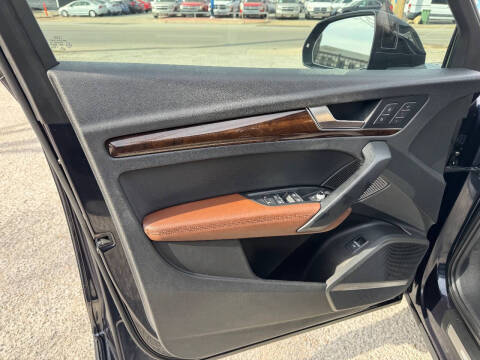 2019 Audi Q5 quattro Premium Plus 45 TFSI