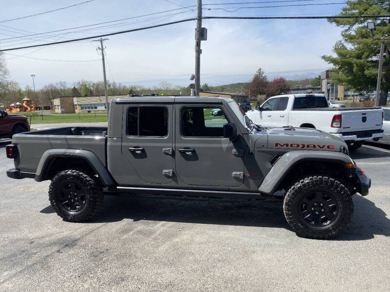 2022 Jeep Gladiator Mojave