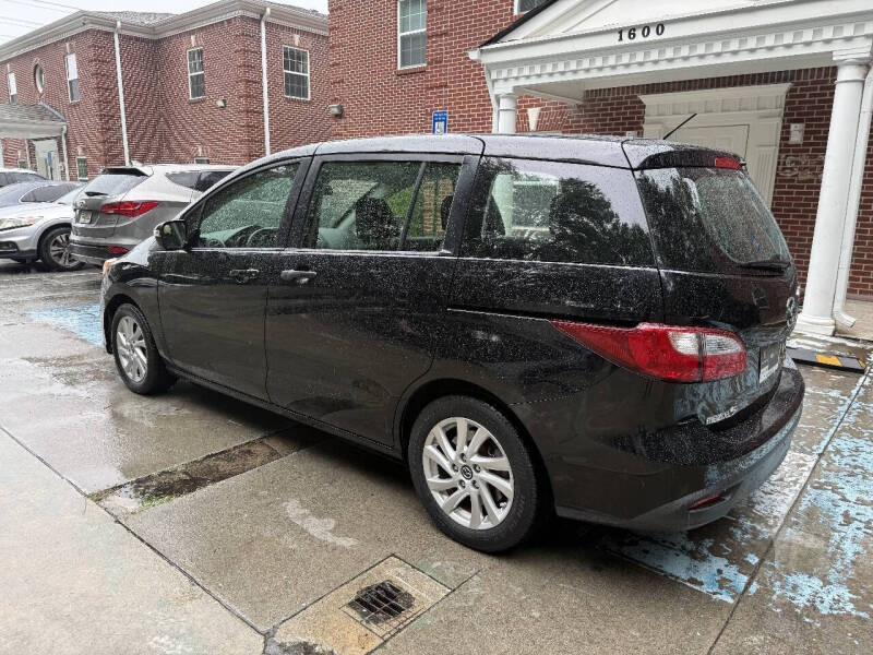 2013 Mazda MAZDA5 Sport