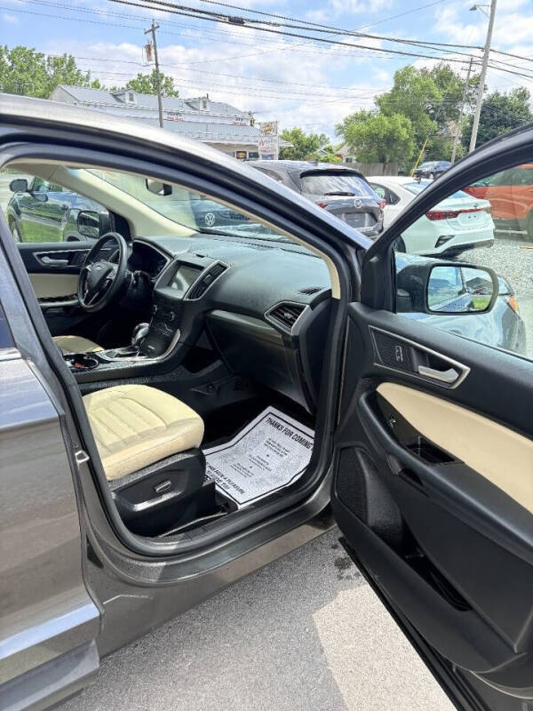 2017 Ford Edge SEL