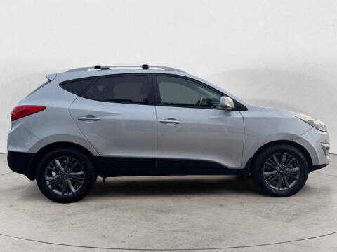 2015 Hyundai Tucson SE