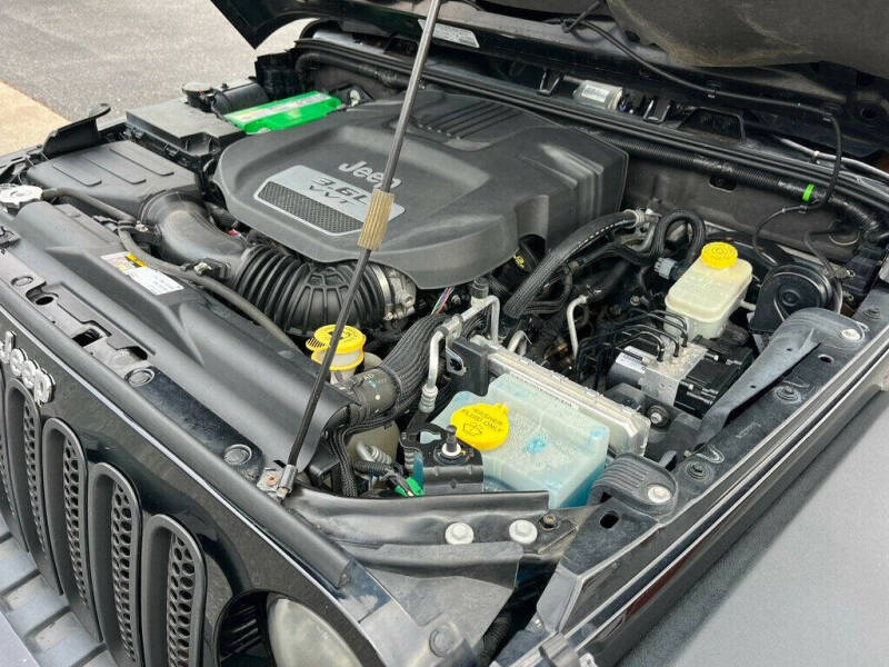 2013 Jeep Wrangler Unlimited Rubicon 10th Anniversary