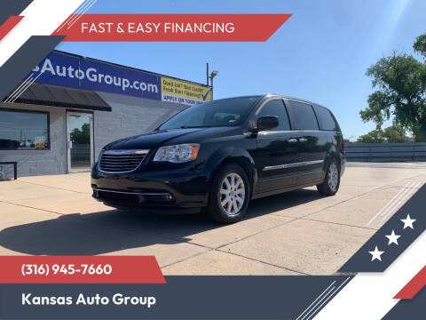 2016 Chrysler Town and Country Touring