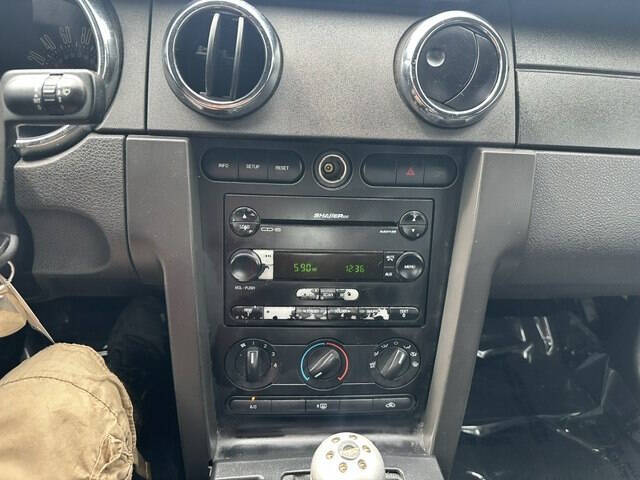 2006 Ford Mustang