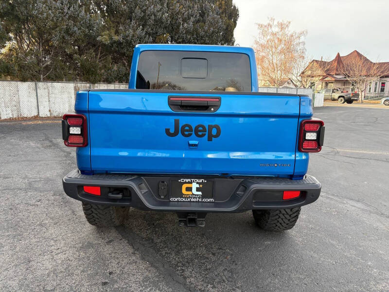 2025 Jeep Gladiator High Tide